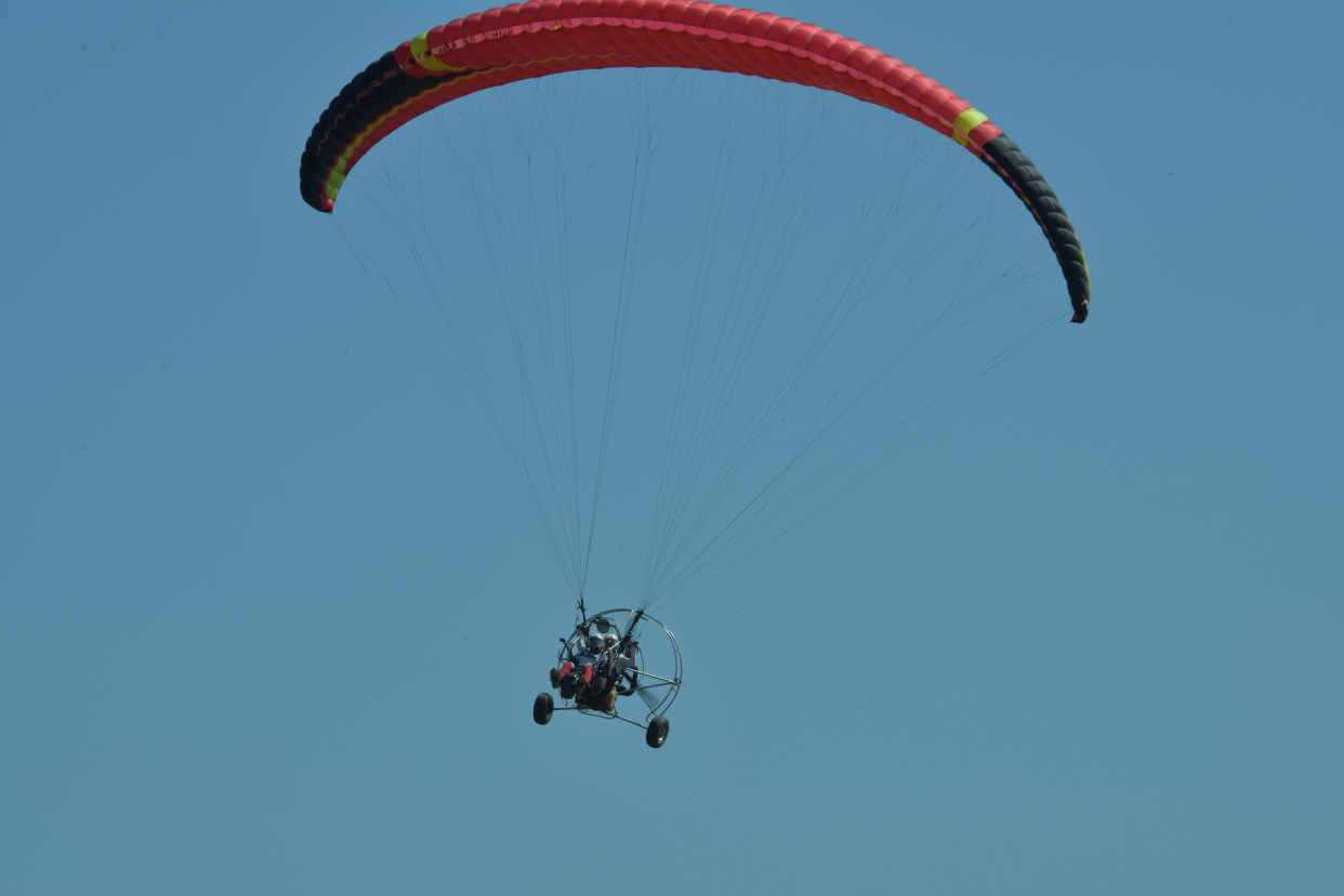 动力滑翔伞(图集)