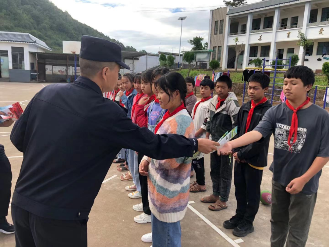 云县公安局后箐派出所深入校园开展禁毒宣传"六进" 活动