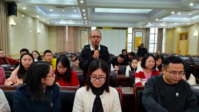 西充天宝初级中学:凝"新"聚力"话"发展,筑梦天宝启新程