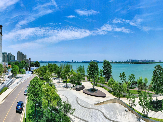 总价99万起/套,入手武汉雅居乐花园瞰湖小高层