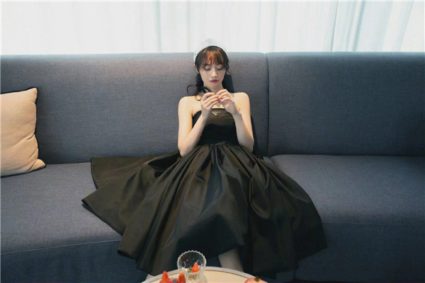 郑爽豪宅被扒市值1.5亿,六百多平两层空中别墅,网友又酸了