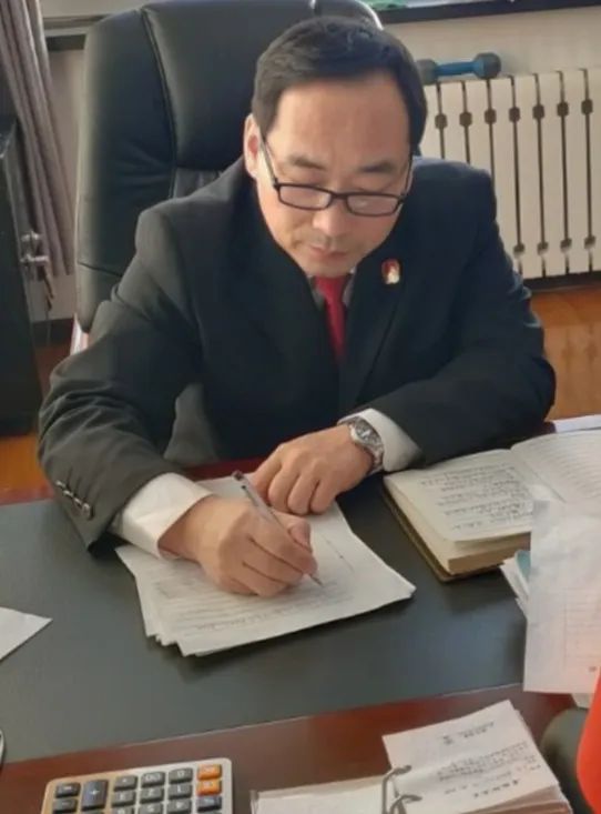 学习先进丨全区法院人民法庭工作先进个人:田海波