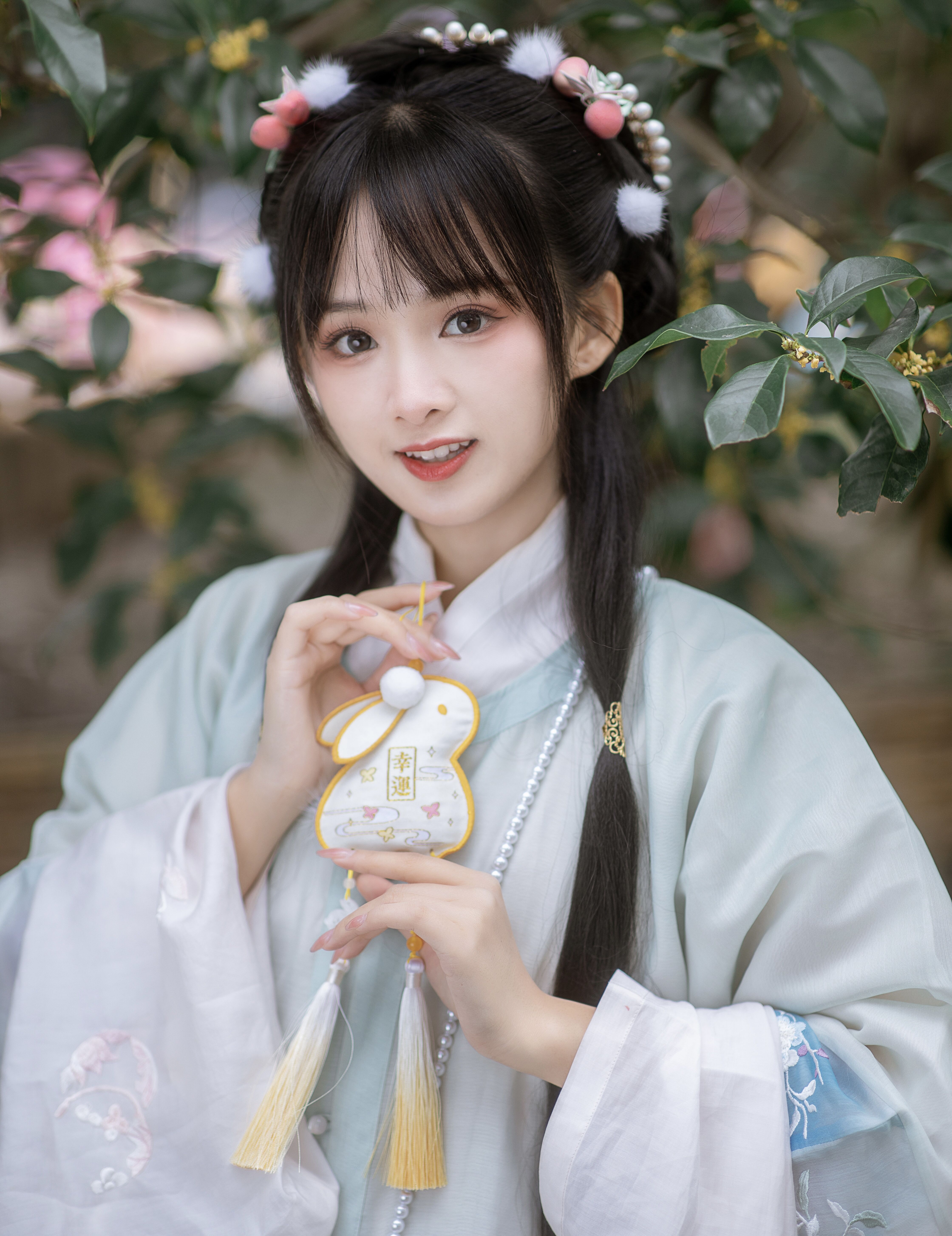 神仙颜值丨仙子落凡尘,汉服小姐姐真的可爱,很漂亮