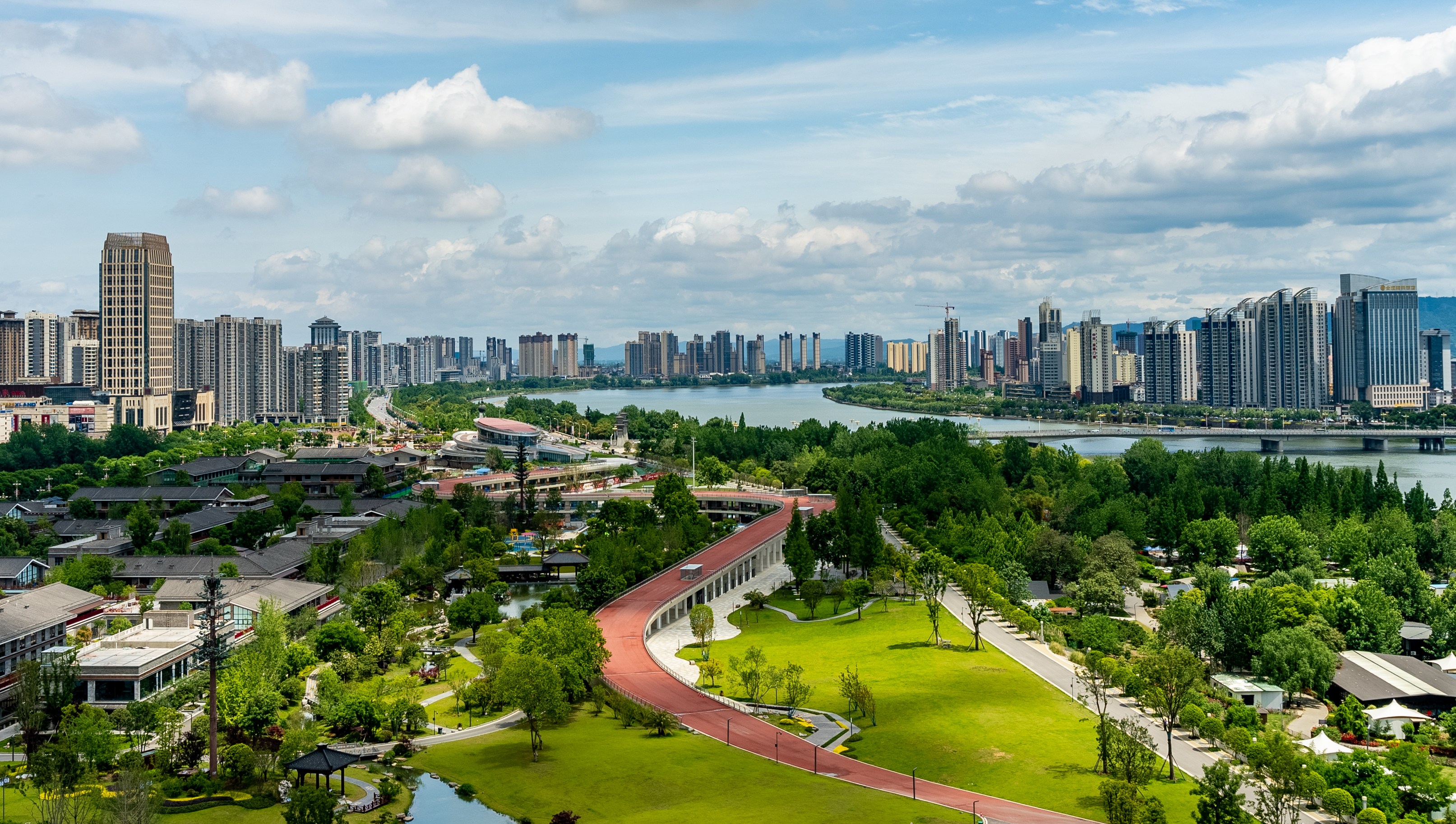 新闻多一点|天汉湿地公园:汉中绿水青山生态画卷的"城市名片"