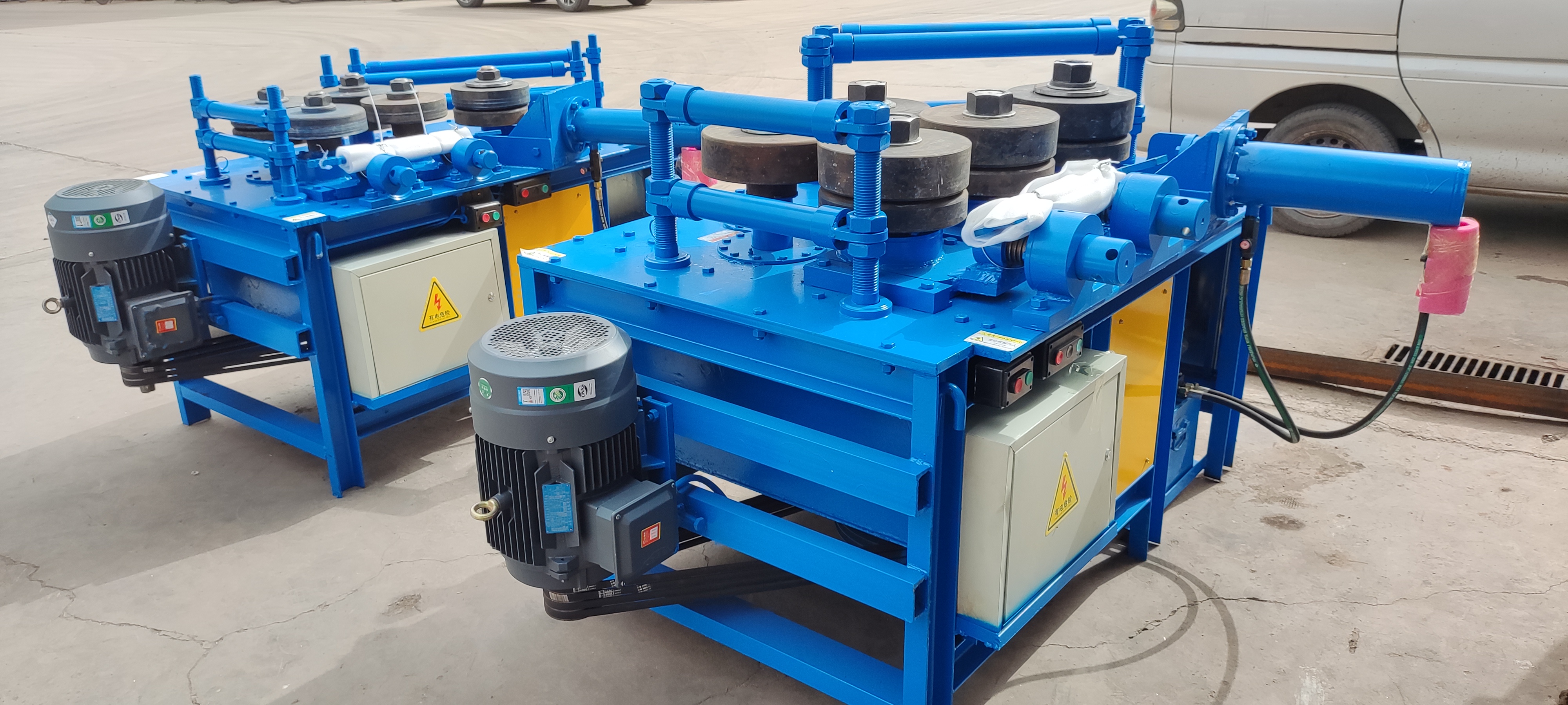 内弯外弯加工角钢弯圆机器