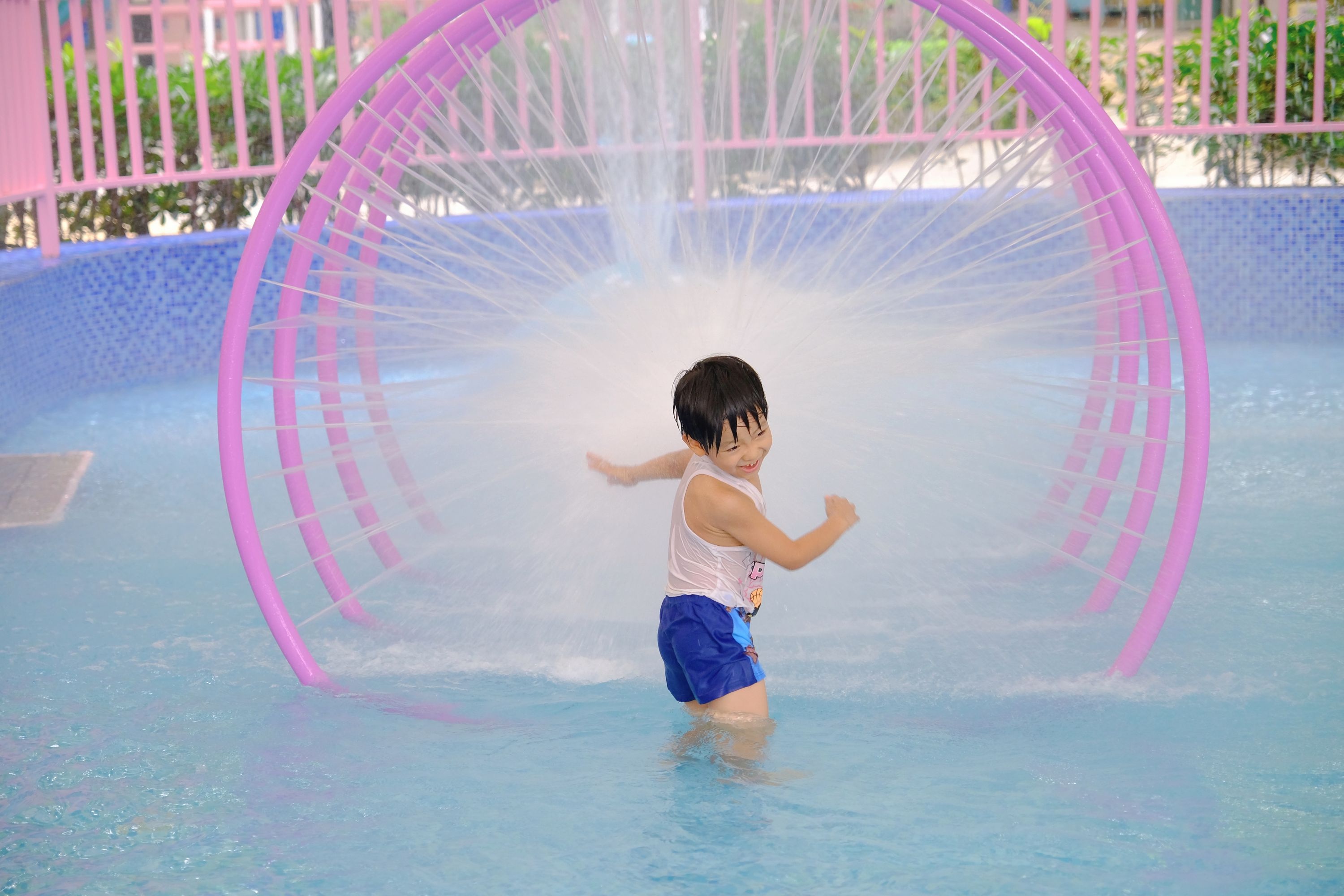 老牌水上乐园升级回归!武汉还有这些地方能玩水