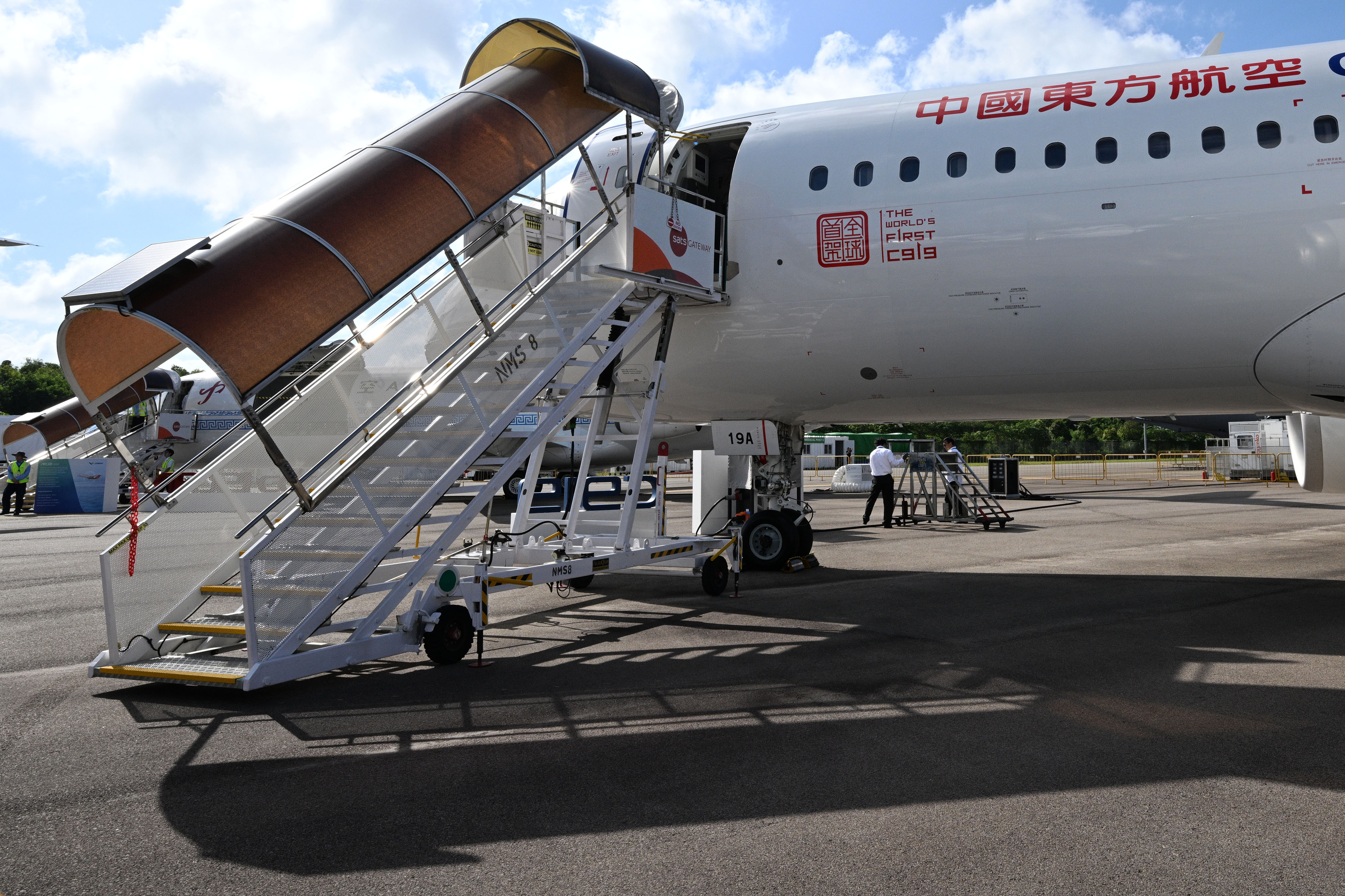 一起云参观全球首架投入商业运营的c919国产大飞机