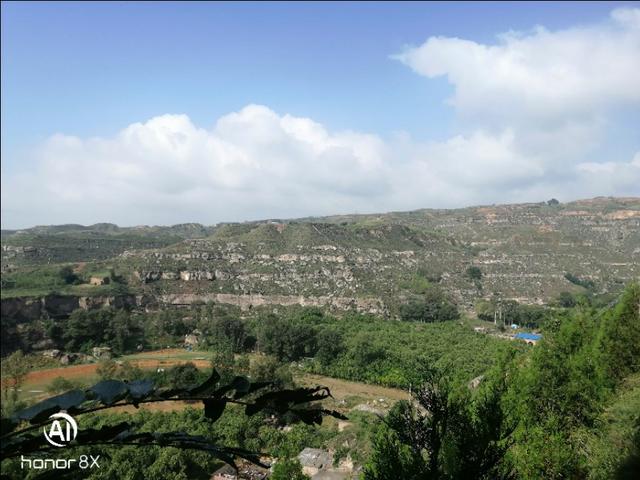 府谷縣王家墩白雲鄉烏龍山景區