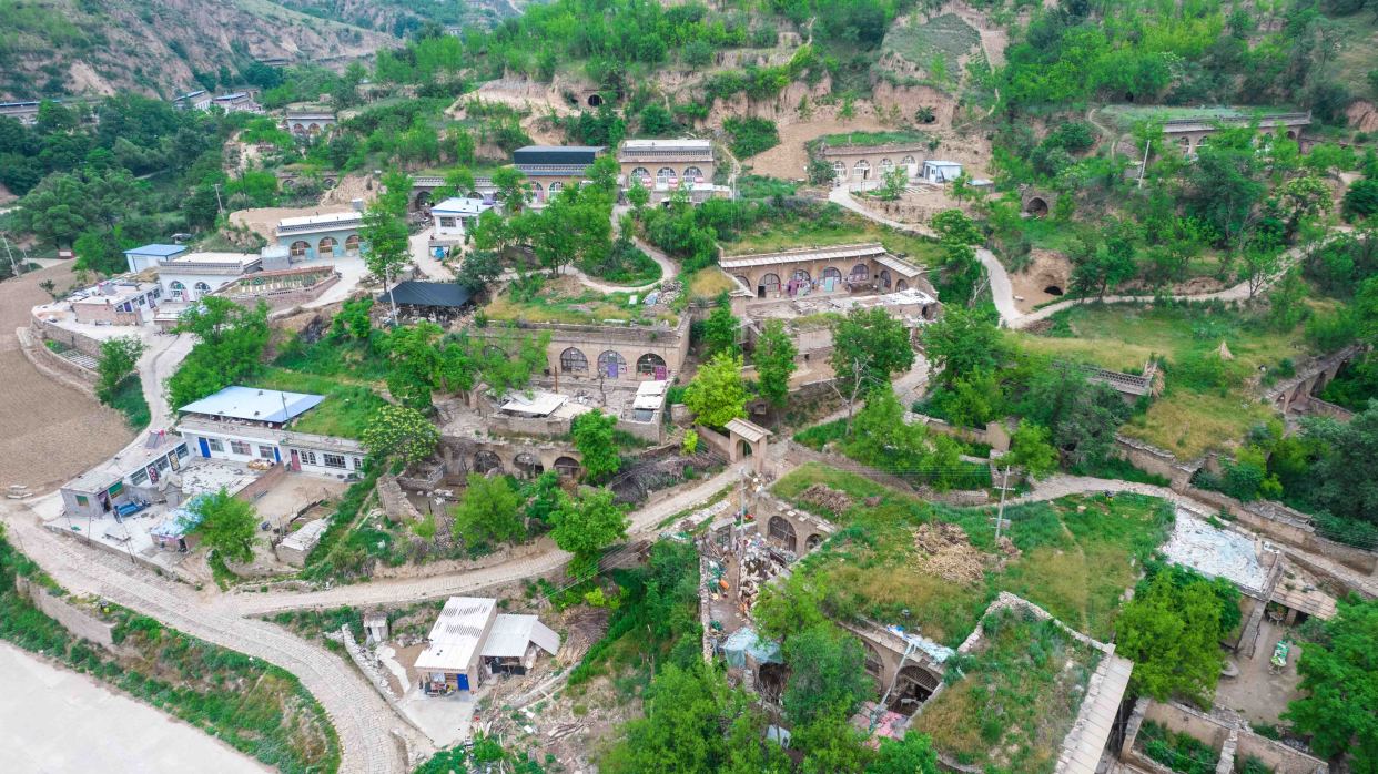 实拍陕西特色窑洞群,多部影剧在此取景,至今保持黄土高坡的风景