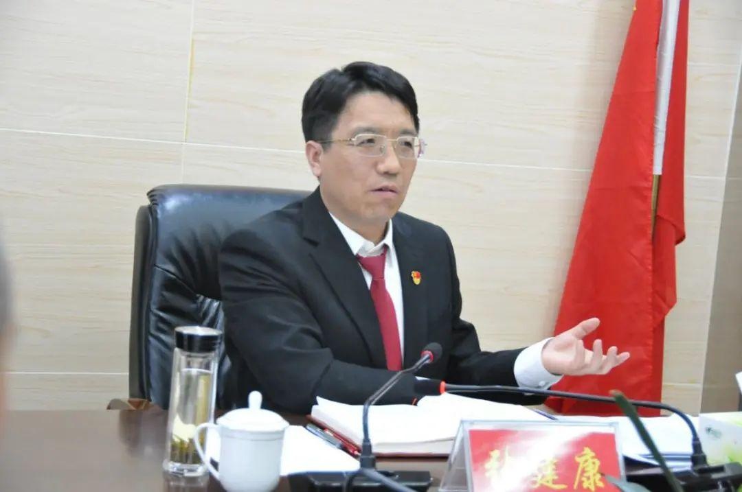 张建康指导城区法院第一党支部 2020年度组织生活会