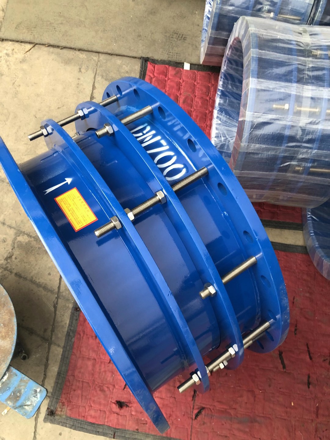 泵阀工程用钢制伸缩器 水厂用dn300 vssja-2b2f双法兰限位伸缩器