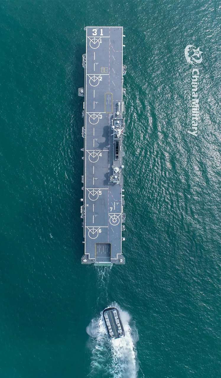 俯瞰075海南舰891589158915