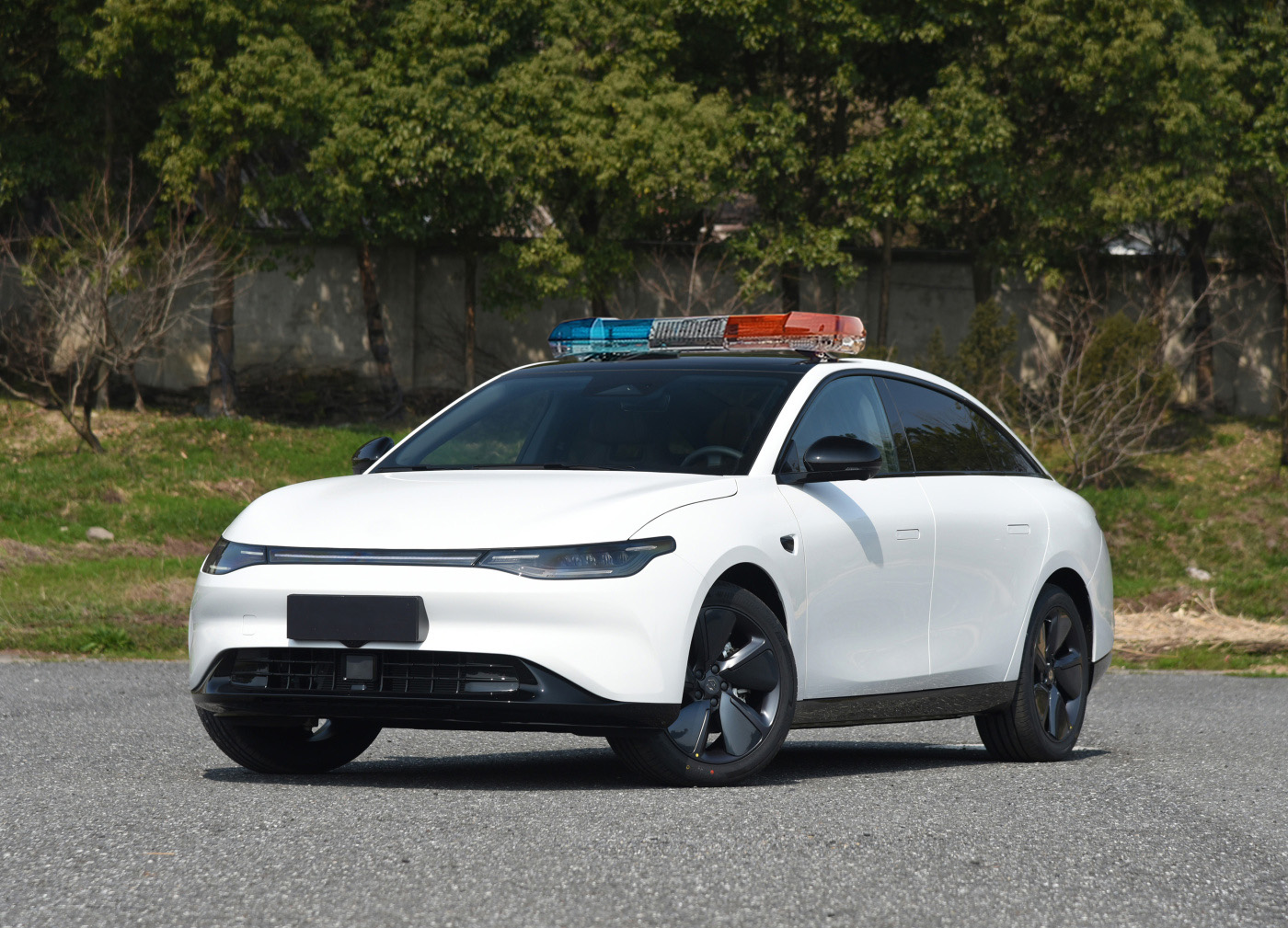 碳减排,电瓶巡逻车助力建设宜居绿洲