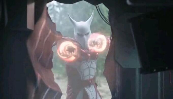 dc美剧《和平使者》第7和第8集解析:7个剧中彩蛋,与美队比较?