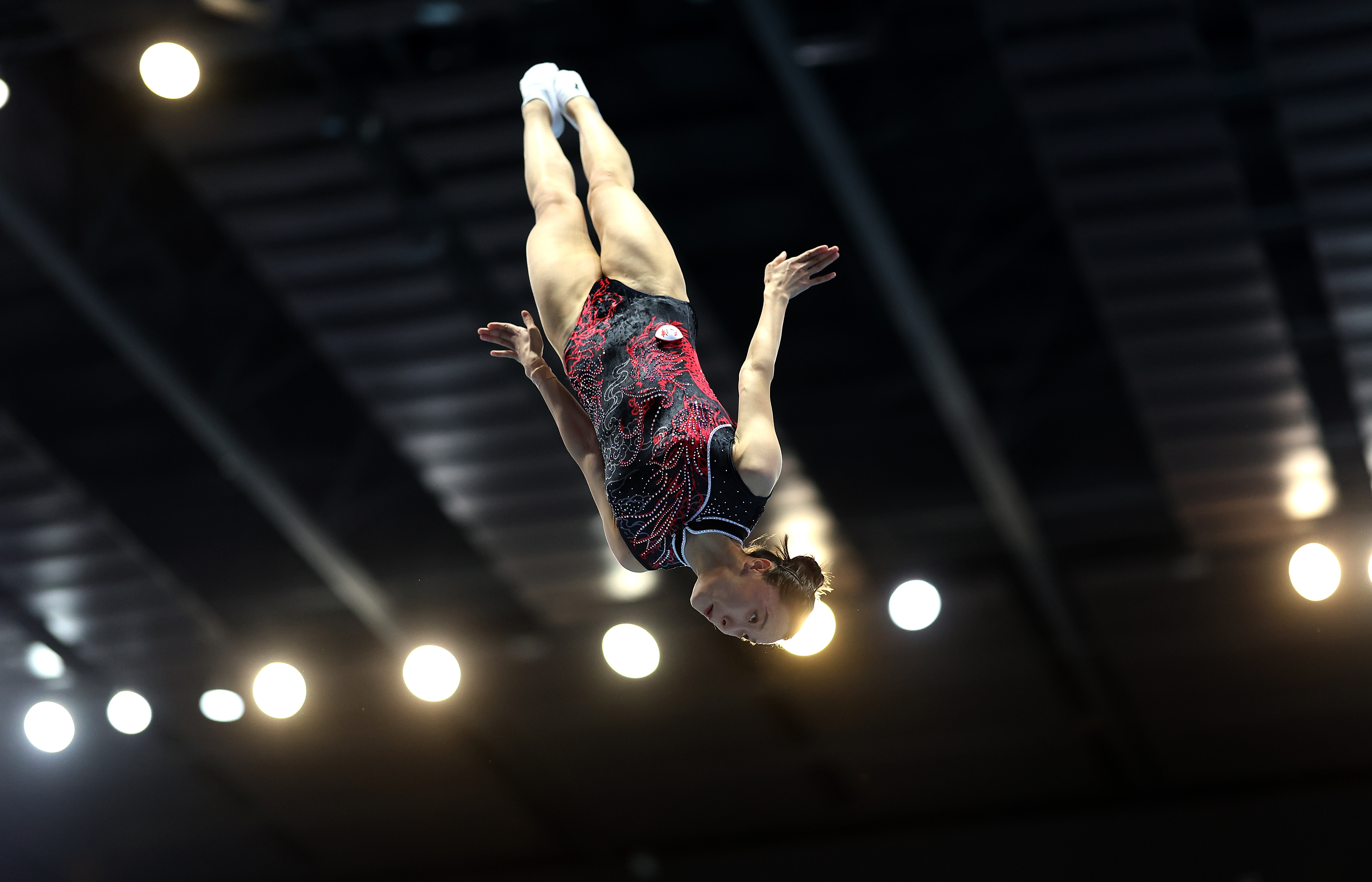 (体育)蹦床——全国冠军赛:女子网上个人半决赛赛况