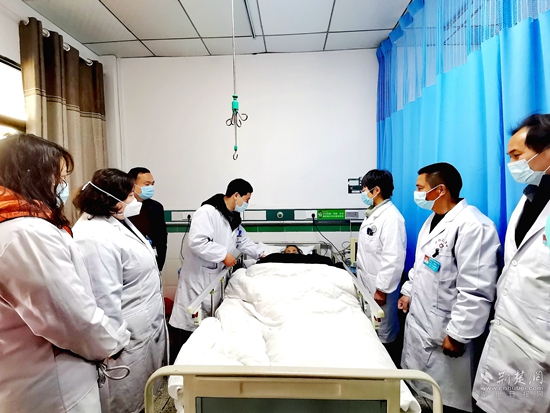 浠水县人民医院组建7支医疗救治专家组下沉支援巡诊