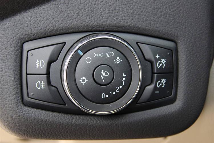 翼虎大灯怎么调节