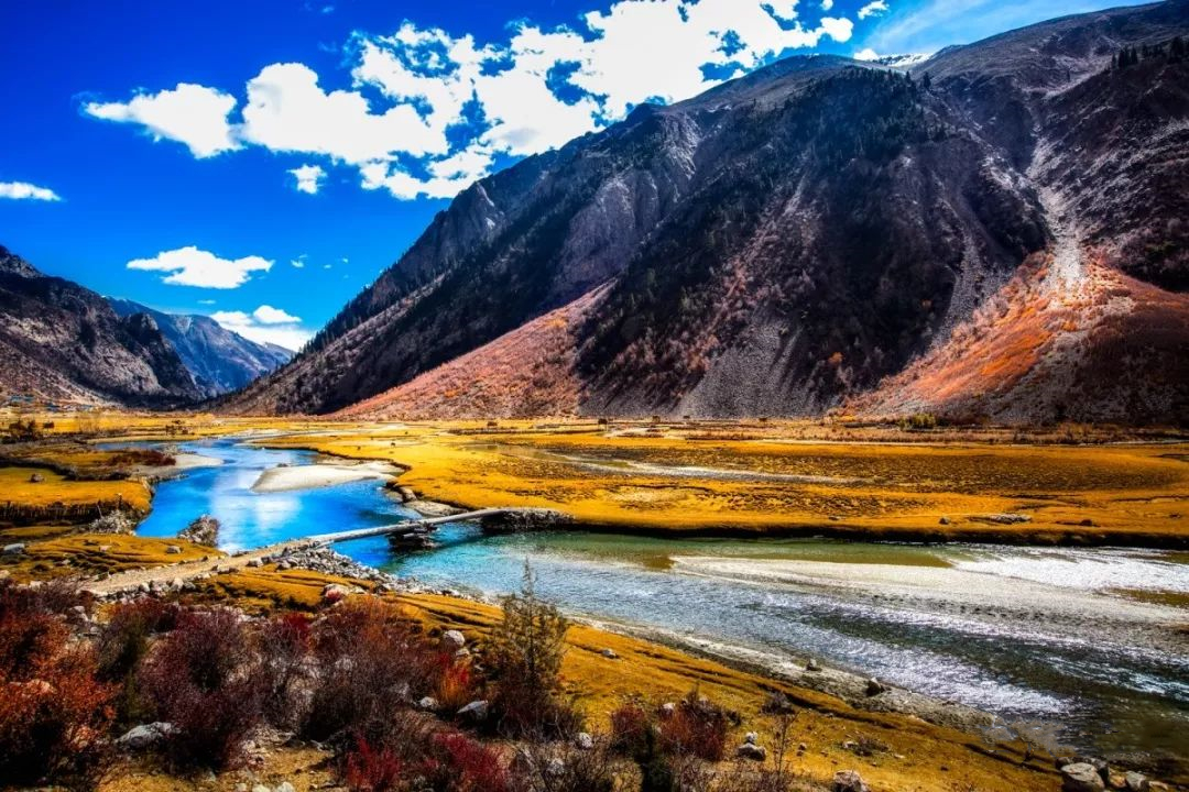 云端十四行《巴堆,巴堆——写给西藏昌都市洛隆县巴堆村》