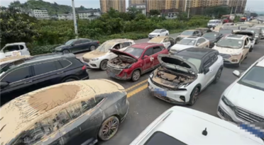 汽车销售诱导车主将车泡水：理赔后再买新车 已有多人获刑