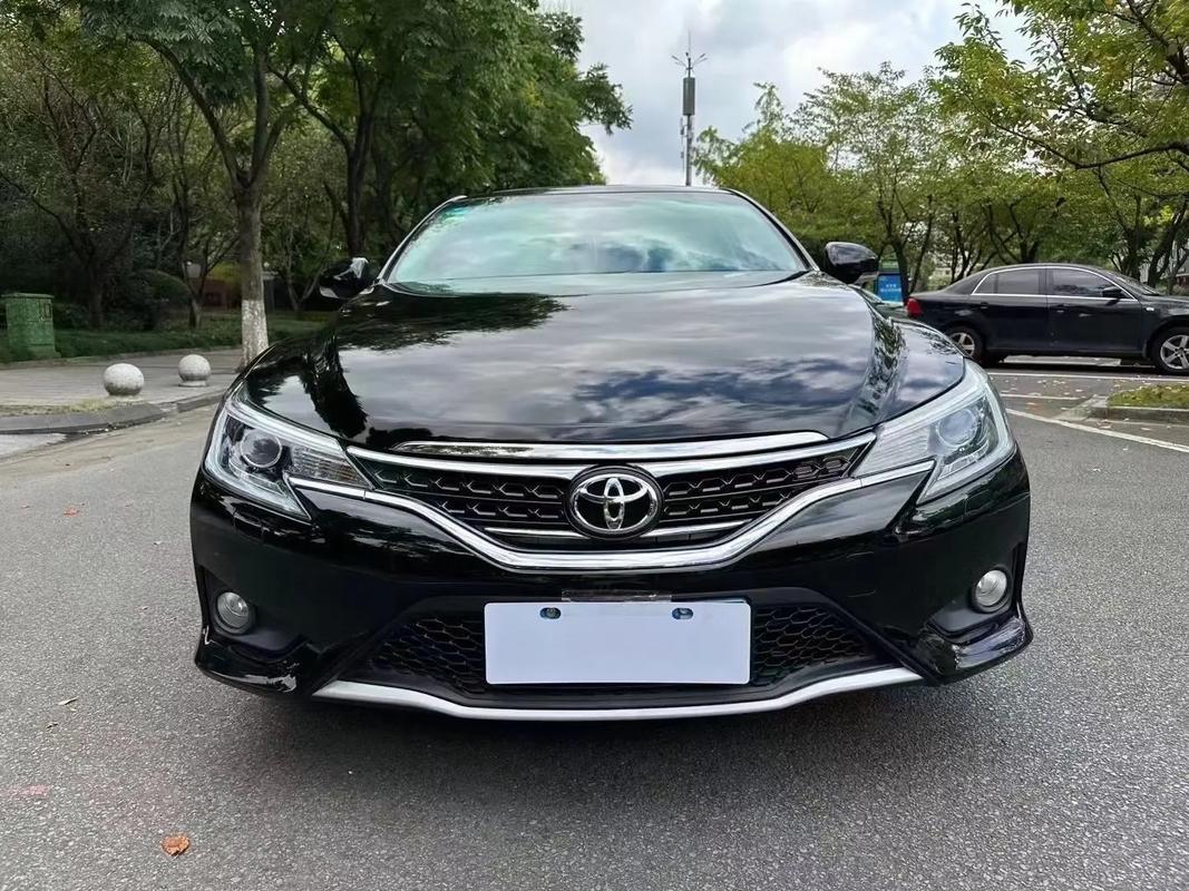 车标一个x是什么车标