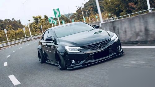 最后一次改装,丰田锐志化身宽体黑武士