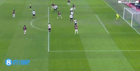 伊布俱乐部生涯500球！