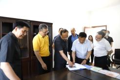 市人大常委会李碧华主任及专家学者调研应城法院人民法庭与人大代表"