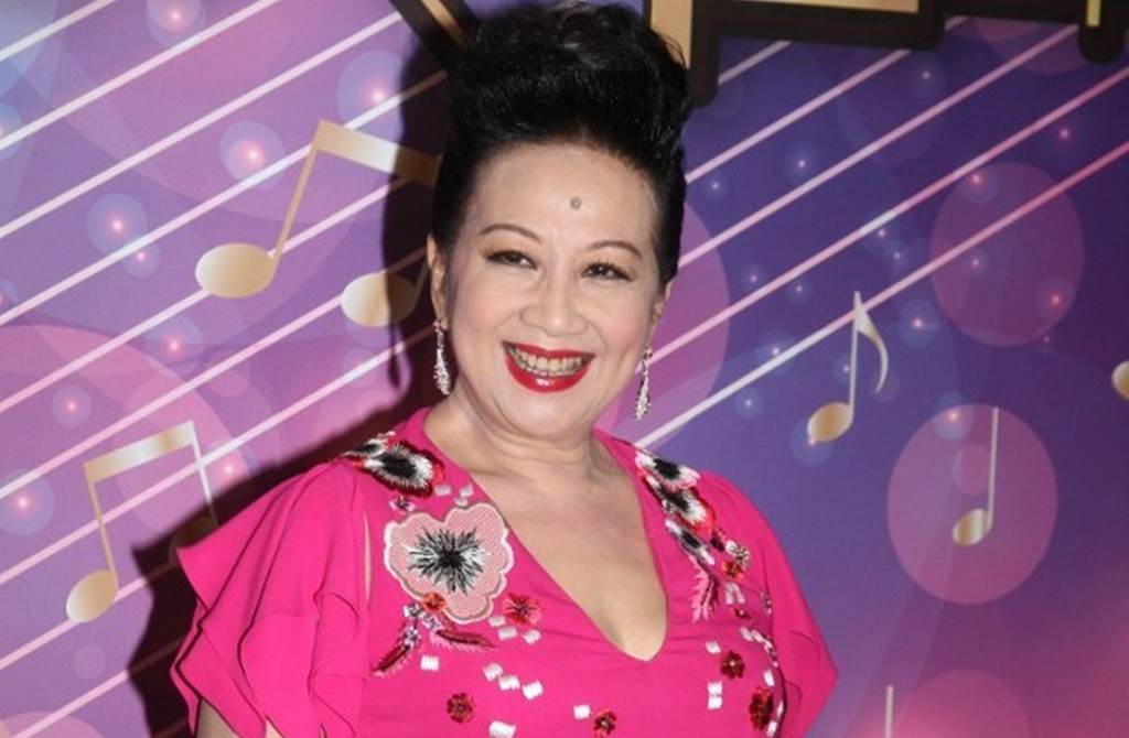 70岁女星薛家燕爆明年红鸾星动,她无奈称"这么老还再嫁?