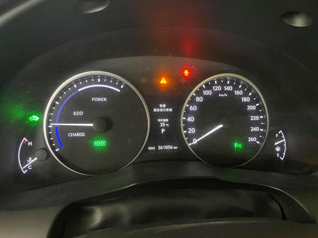 雷克萨斯es300仪表盘