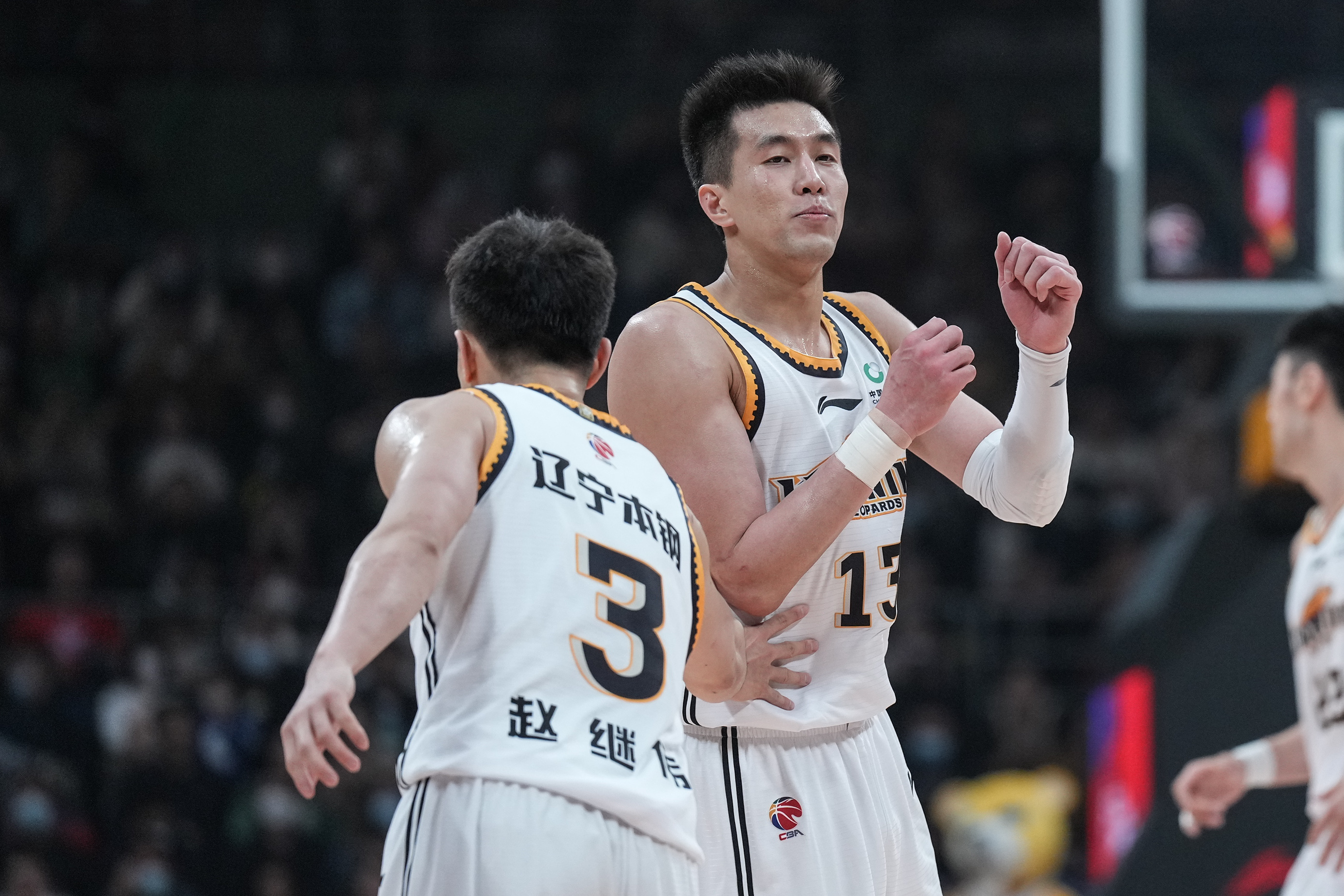 篮球——cba常规赛:辽宁本钢胜山东高速