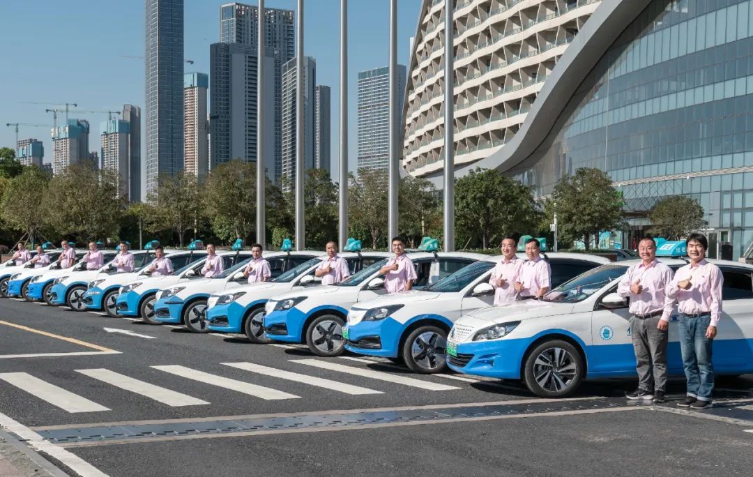 优服务,重管理,创和谐 武汉出租车行业文明水平再上新台阶