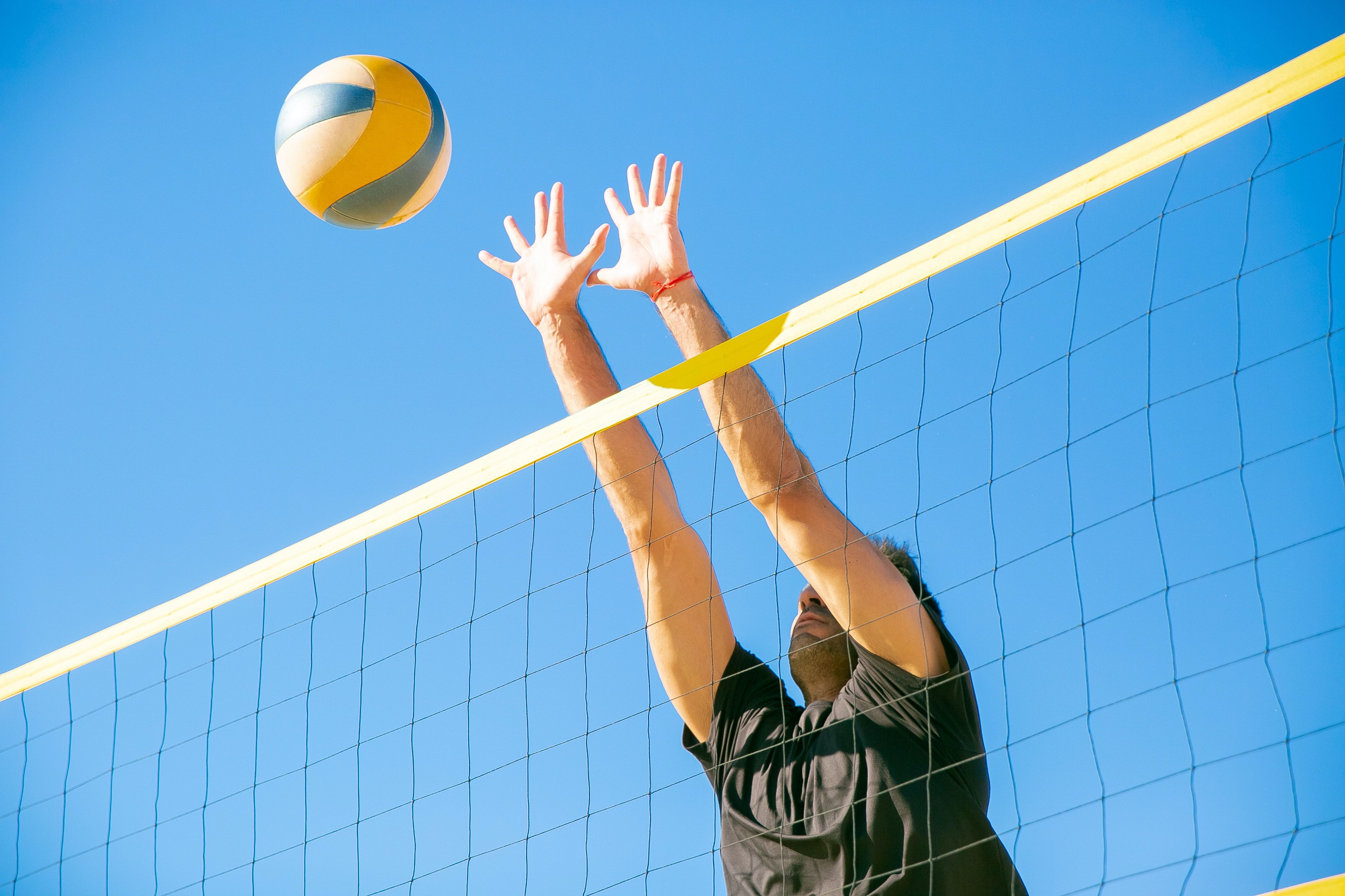 「双语阅读」关于排球 volleyball