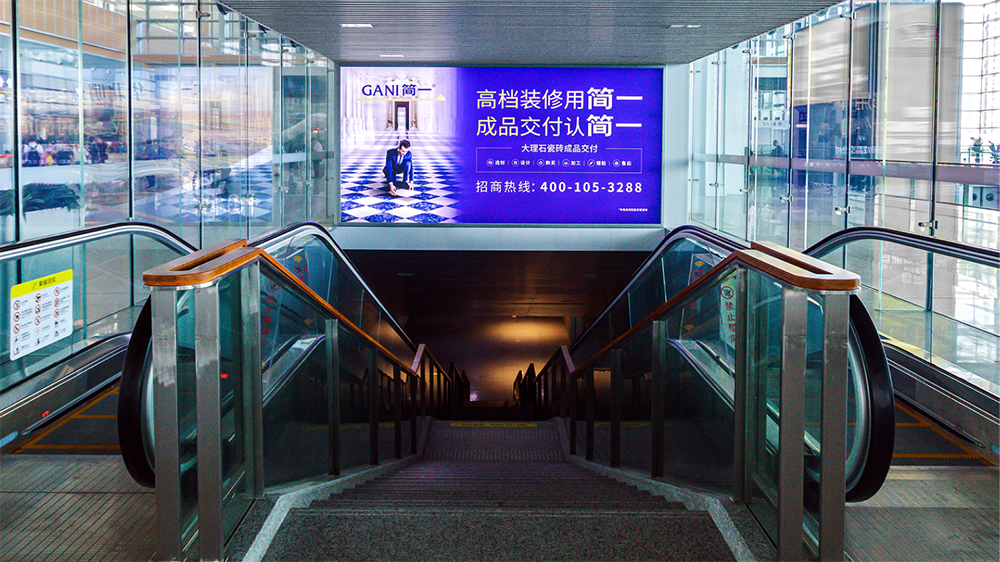 高铁站灯箱广告—华铁传媒集团