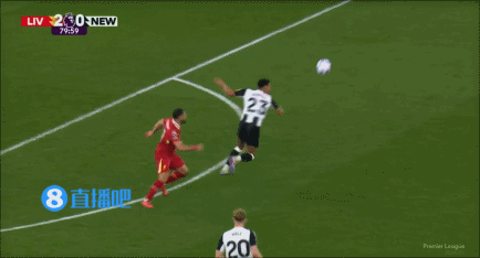 英超-加克波破门若塔建功 利物浦2-2富勒姆_索博斯洛伊连场破门_利物浦主场2-0战胜纽卡斯尔联