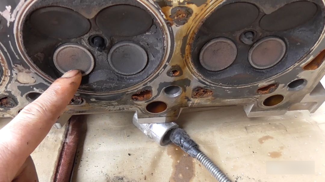 气门液压顶柱坏了症状