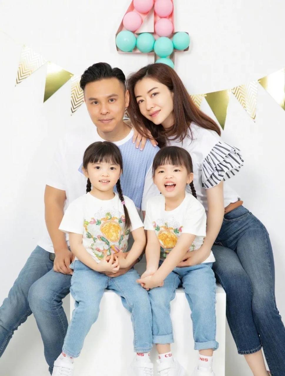 熊黛林的双胞胎女儿在全网见证下慢慢长大,已经5周岁了,但这对双胞胎