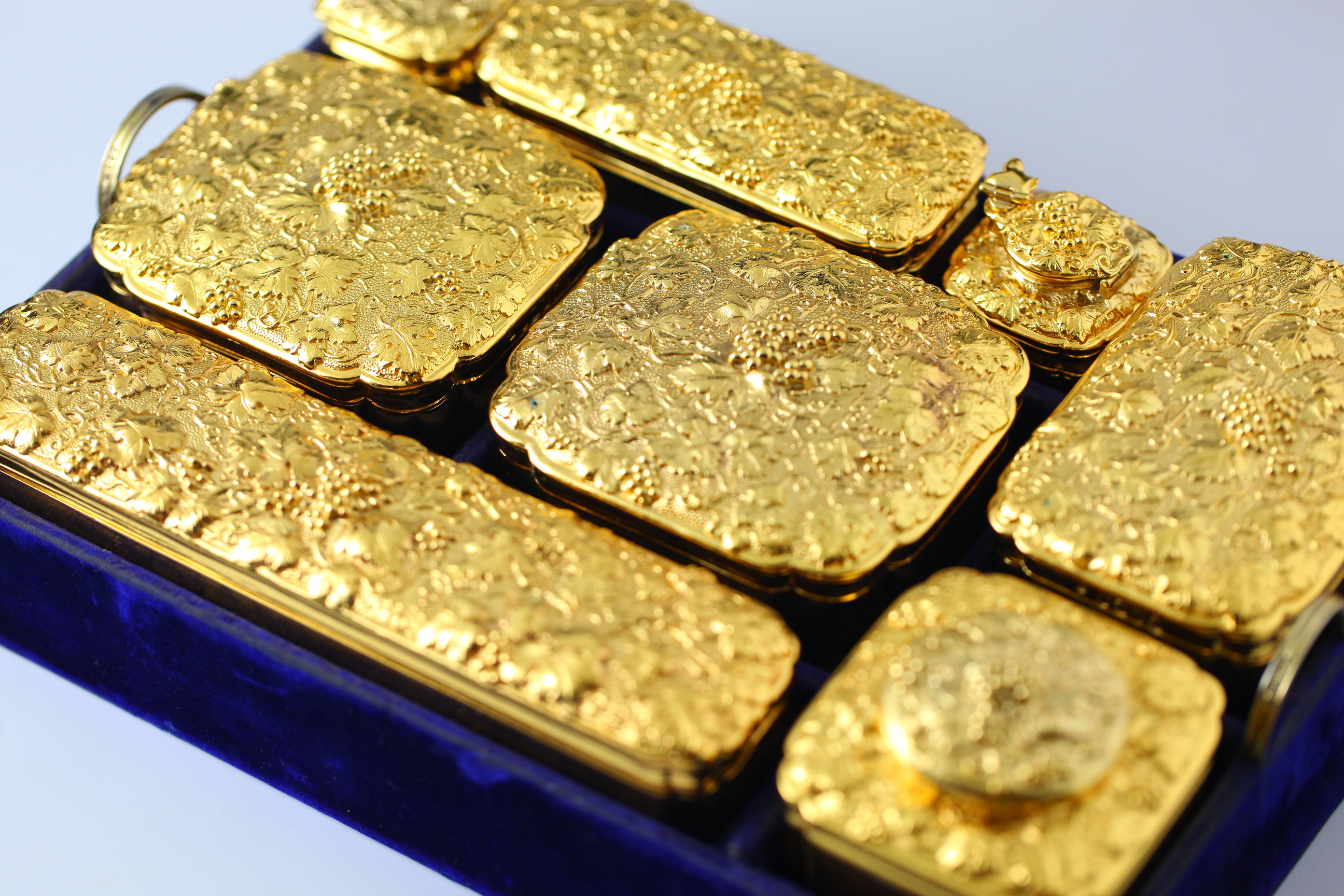 1856年皇室御用"王冠珠宝商"garrard杰拉德古董化妆品收纳套盒