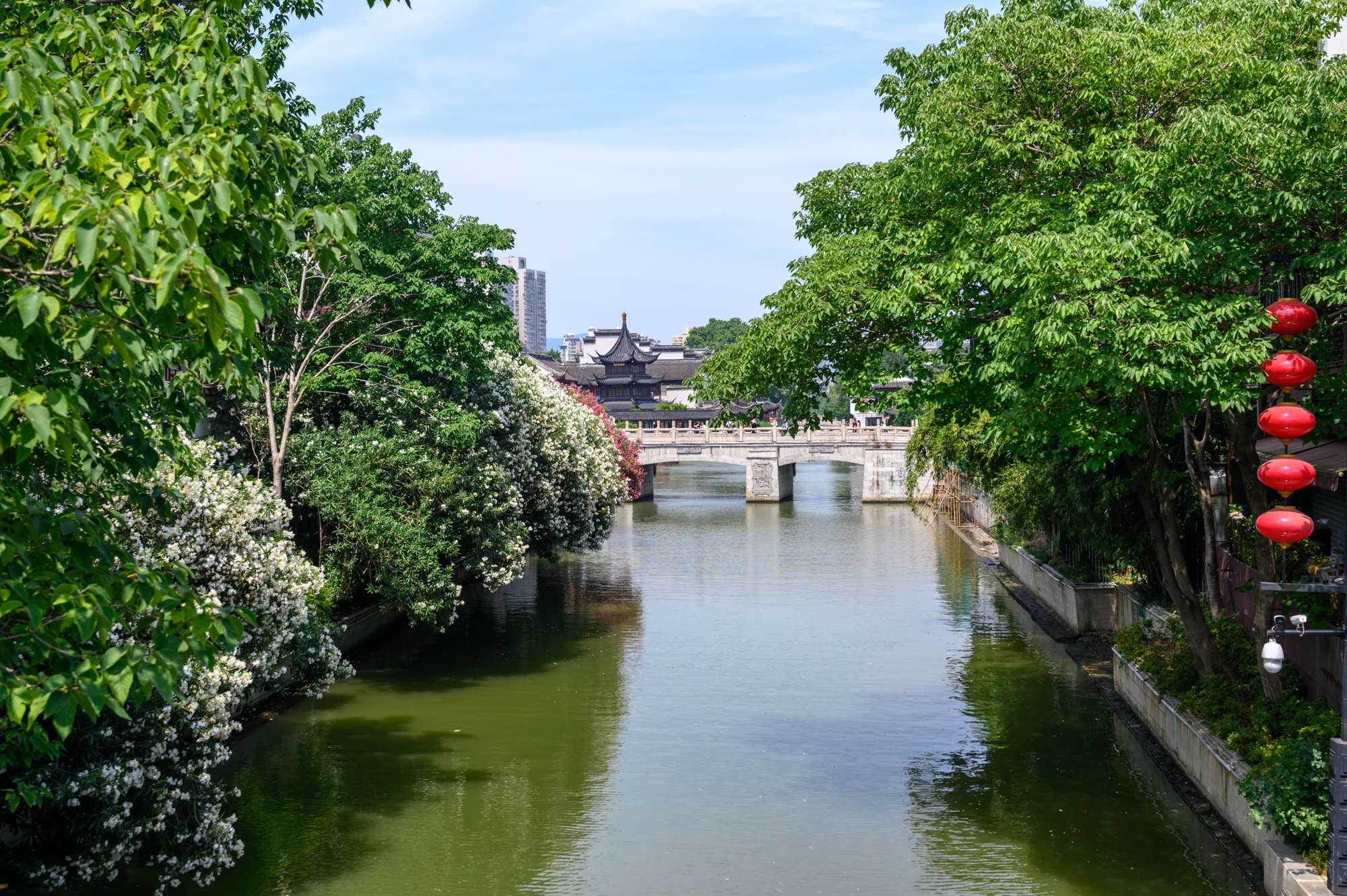 长不足百米的乌衣巷,南京最古老的巷子,昔日世家大族的居住之地