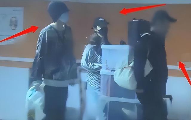 假戏真做剧组夫妻,戏内戏外一样甜