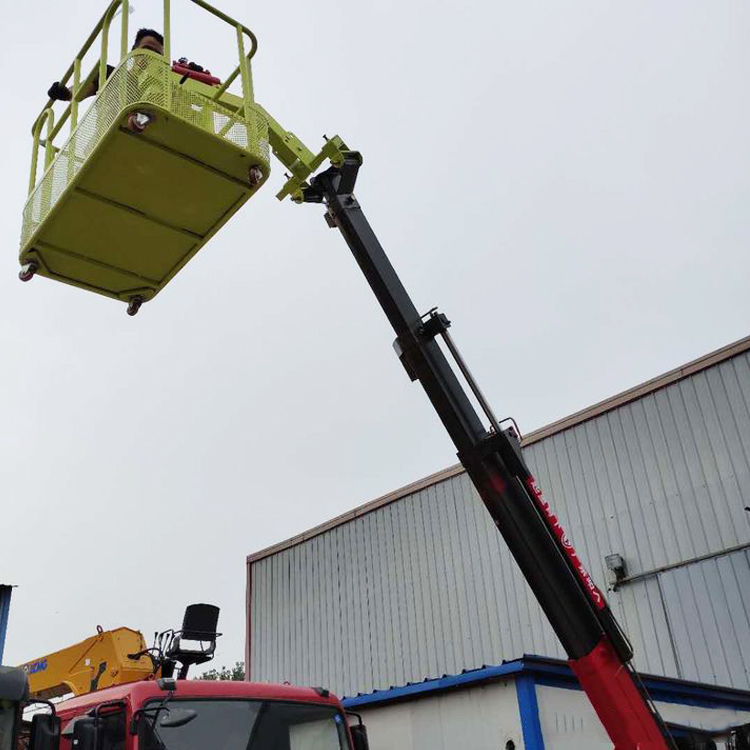 小型叉车飞臂吊加装叉车吊臂