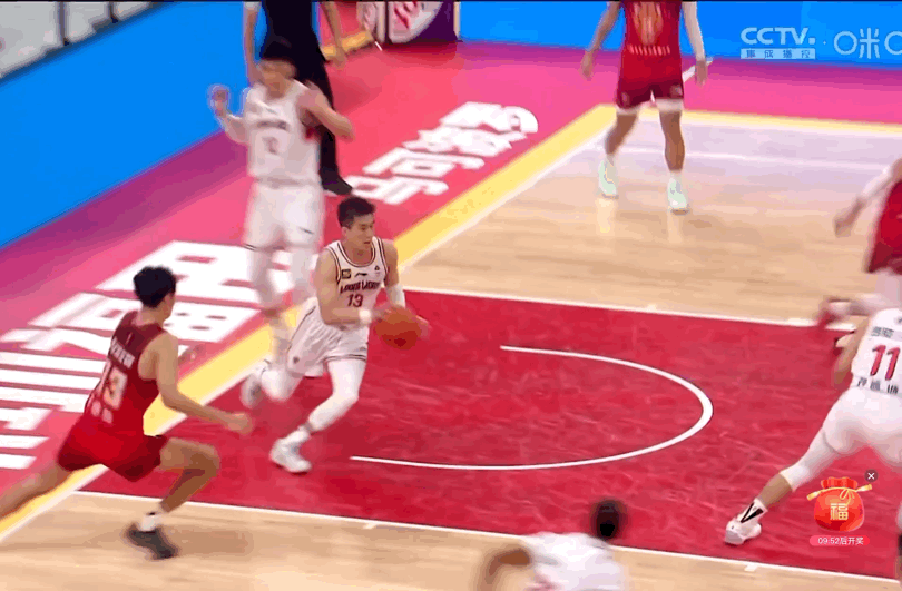 与大韩打球!郭艾伦:当初约定等我复出再配合 结果我换队 你退_郭艾伦 复出 职业生涯第500场