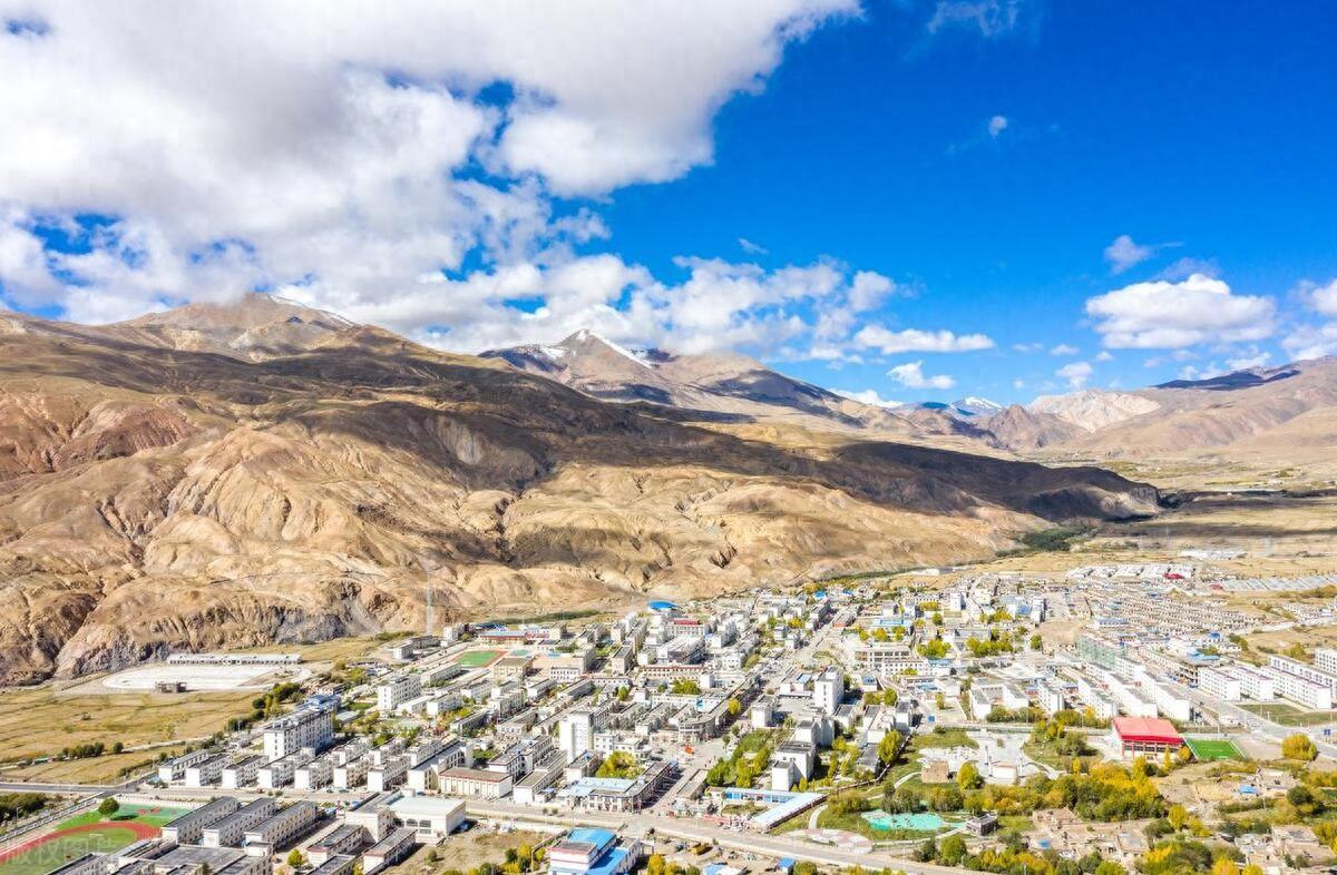 山南措美县推进老旧小区改造