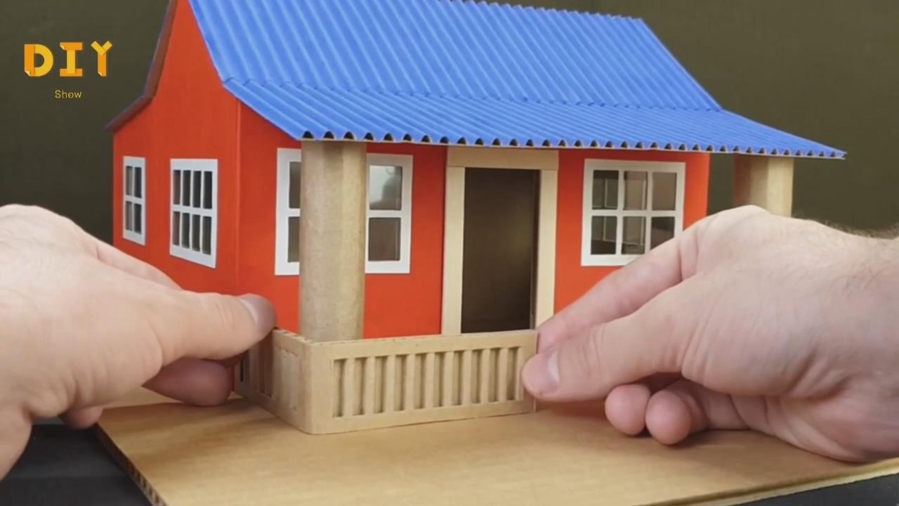 手工模型作品,带你学习如何用纸板制作简单的房屋模型!