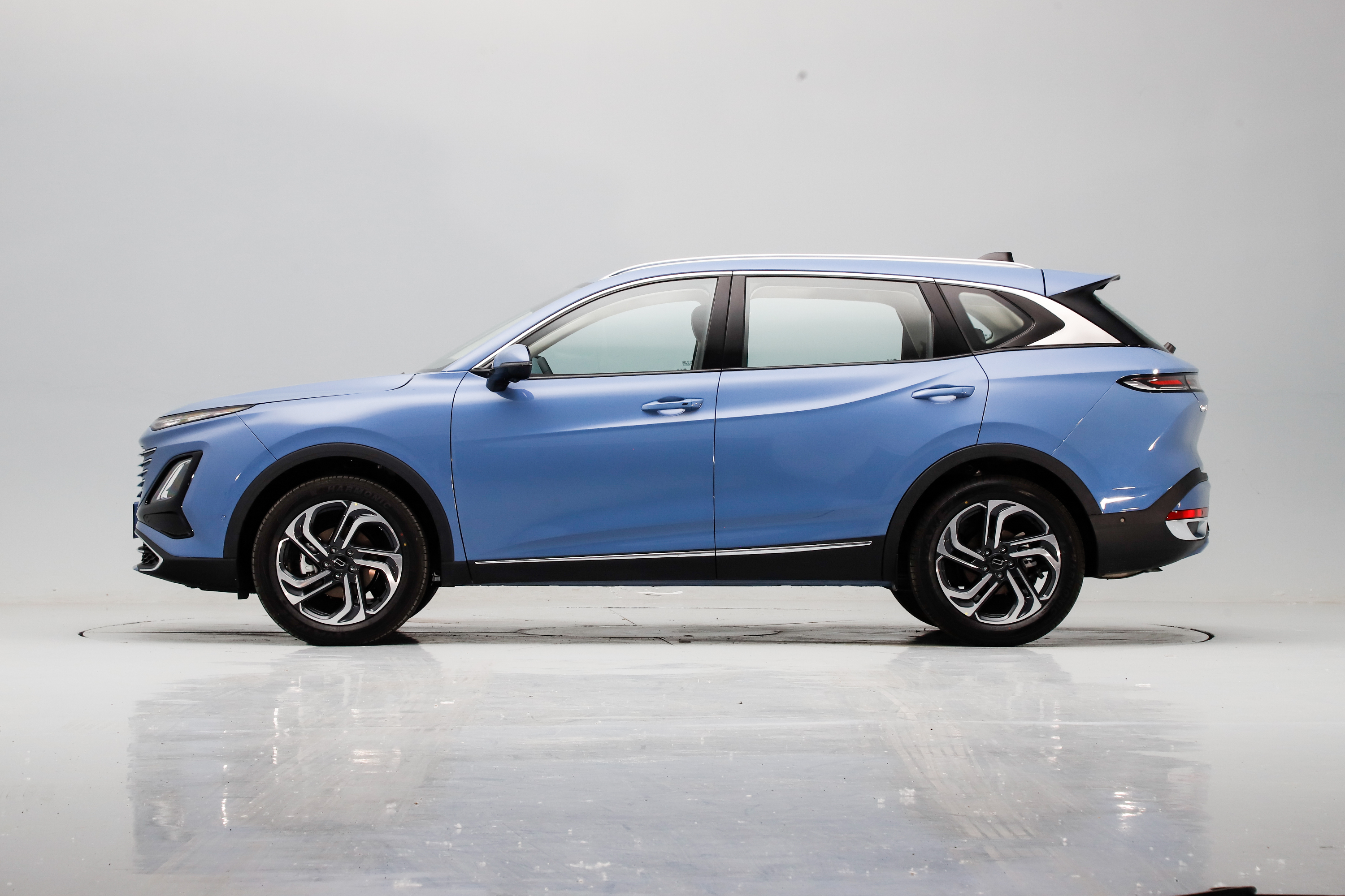 新车丨奔腾t90正式上市,两种动力可选,售价10万元起