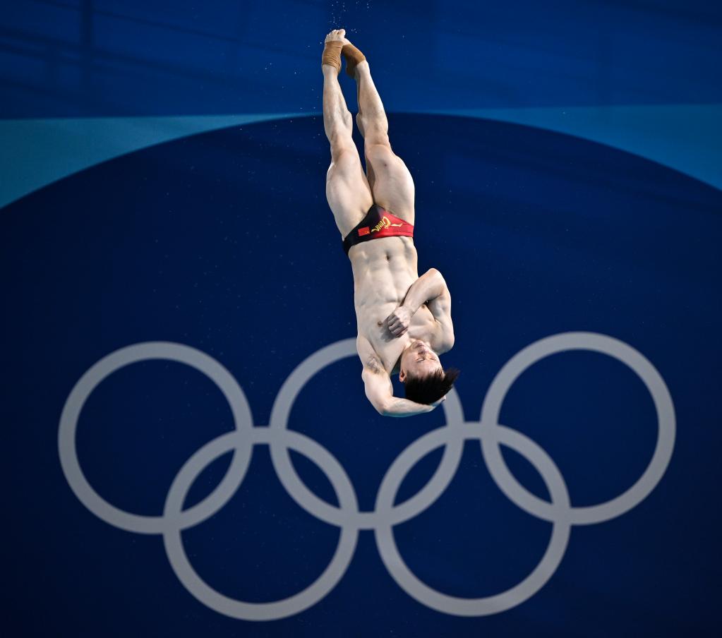 男子三米板谢思埸卫冕 "梦之队"获巴黎奥运会第六金