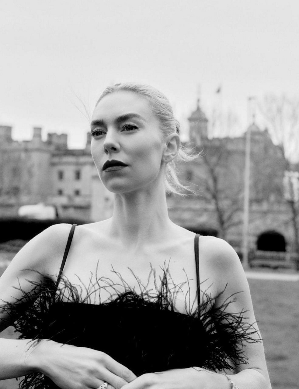 vanessakirby从王冠的玛格丽特公主,到碟中谍的"白寡妇",再到金狮影后