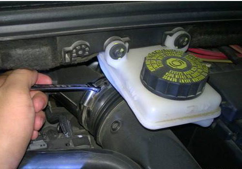 大众宝来怎么加机油