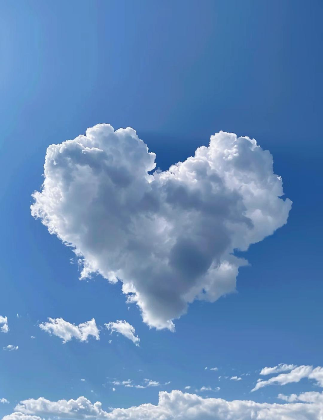微信头像|蓝天白云风景,治愈系天空背景,夏日的凉意与白云的甜美