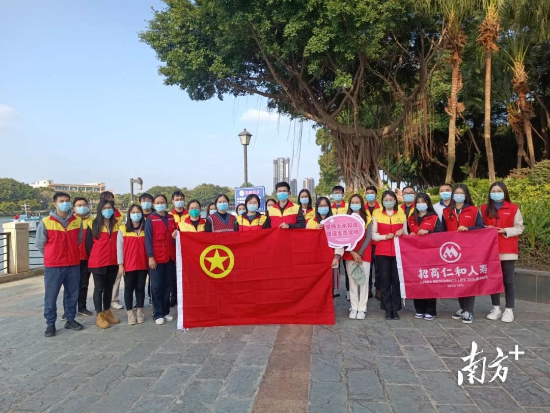 莞城张庆君获评东莞"最美镇级河长":希望市民愿意多到河边走走