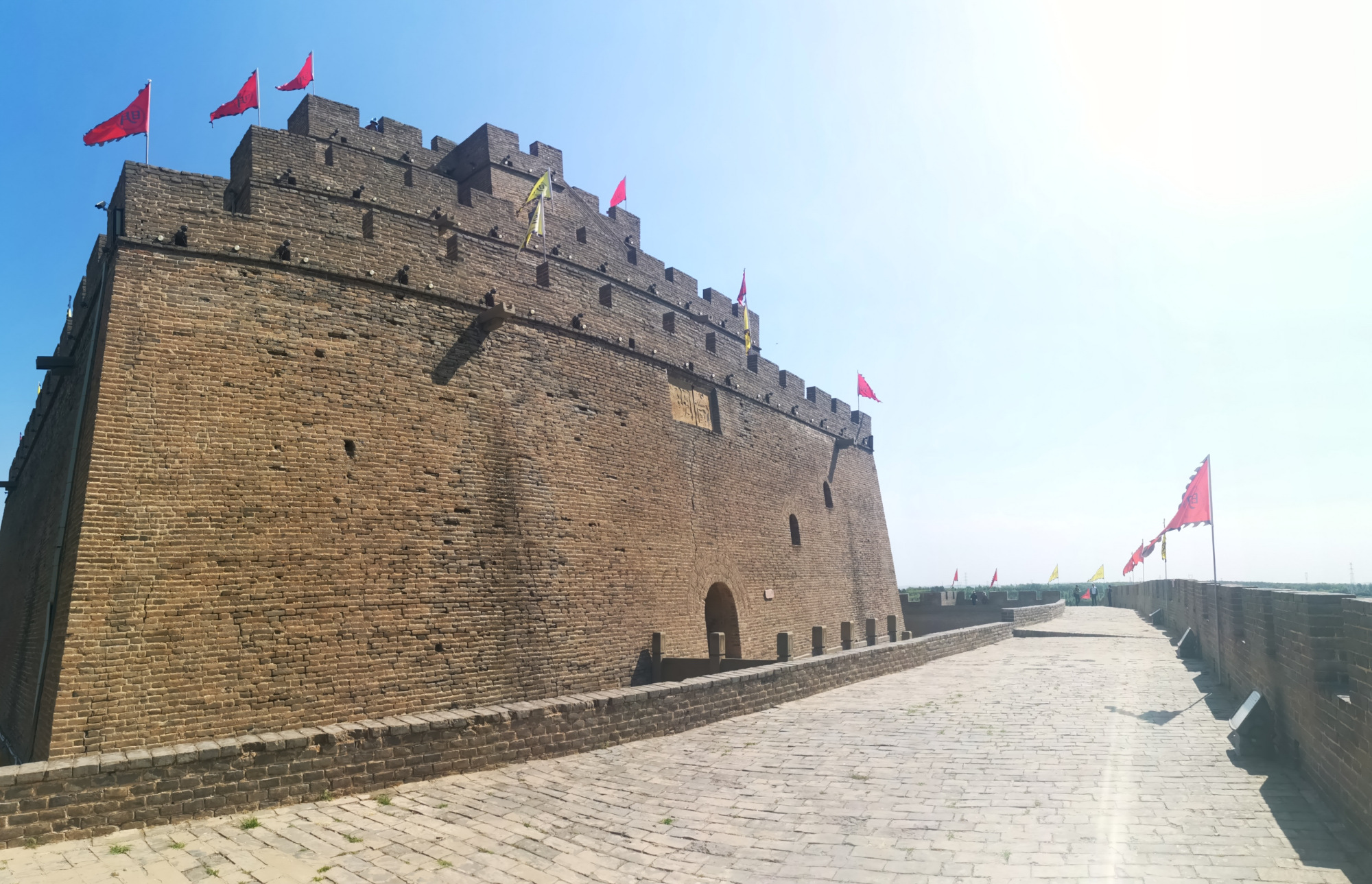 塞上长城绝高漠 金戈犹响无定河